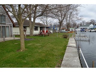 Property photo 19 - REAL ESTATE & PERSONAL PROPERTY AUCTION, 6 Lake Wawasee Properties